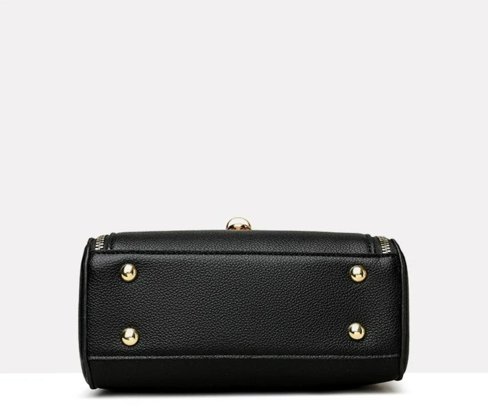 Ladies' tote bag with lock - Elegant crossbody urban bag 