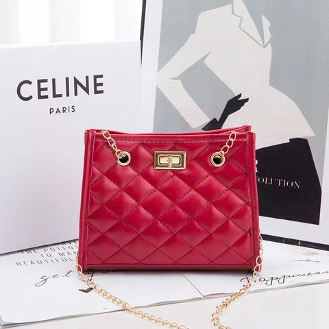 Ladies' Handbag with Chains - Diamond Lattice Underarm Bag
