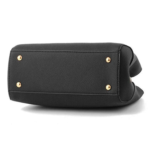 Ladies Messenger Bag with Flower Pendant Designer Look Crossbody Shoulder Bags 2025