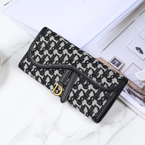 Women's Retro Long Wallet - Large Capacity D-Buckle
