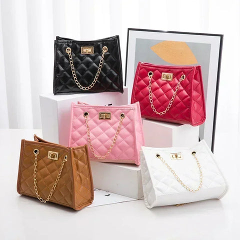 Ladies' Handbag with Chains - Diamond Lattice Underarm Bag