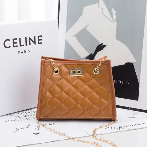Ladies' Handbag with Chains - Diamond Lattice Underarm Bag