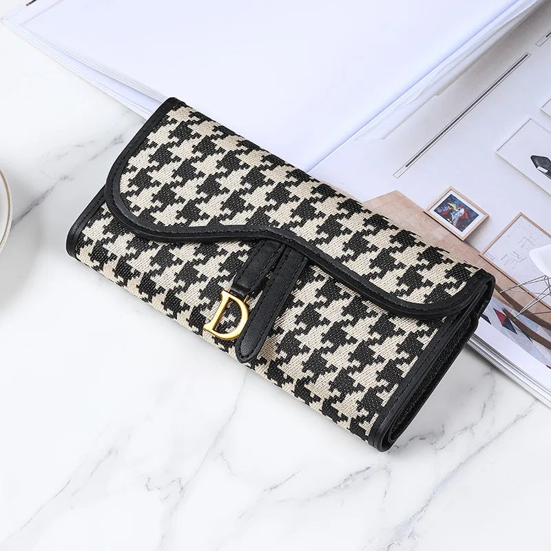 Women's Retro Long Wallet - Large Capacity D-Buckle