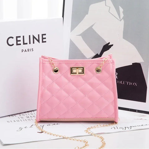 Ladies' Handbag with Chains - Diamond Lattice Underarm Bag