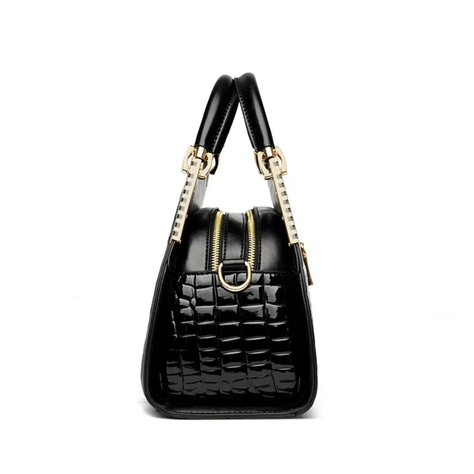 Women's Shoulder Crossbody Handbag - Luxury Crocodile Design