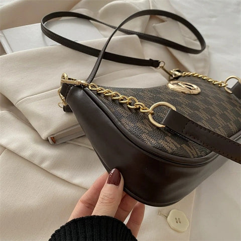 Crossbody Handbag - Vintage Style with Letter M Initial